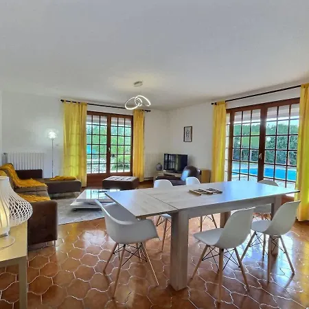 Splendide Maison Pour 10 Personnes Avec Piscine Privee Et Grands Espaces ! Dom wakacyjny *