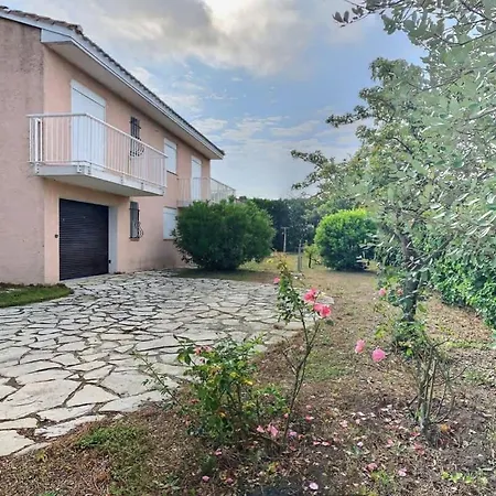 Splendide Maison Pour 10 Personnes Avec Piscine Privee Et Grands Espaces !
