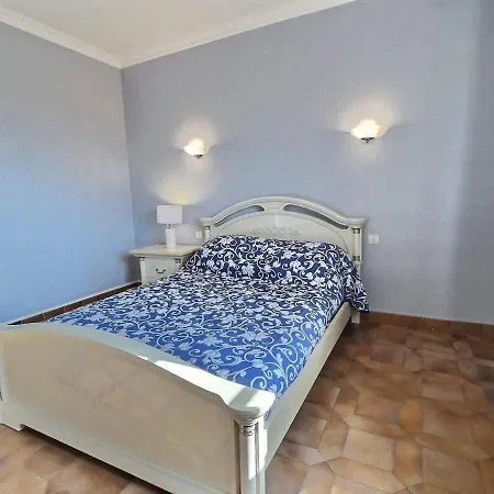 Dom wakacyjny Splendide Maison Pour 10 Personnes Avec Piscine Privee Et Grands Espaces !