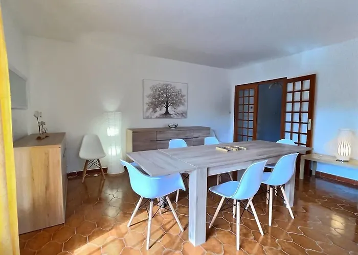 Splendide Maison Pour 10 Personnes Avec Piscine Privee Et Grands Espaces ! *