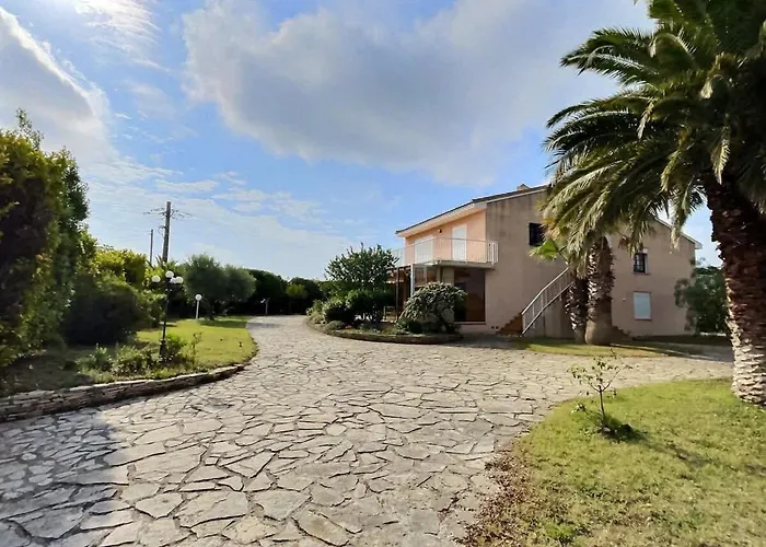 Holiday home Splendide Maison Pour 10 Personnes Avec Piscine Privee Et Grands Espaces ! *