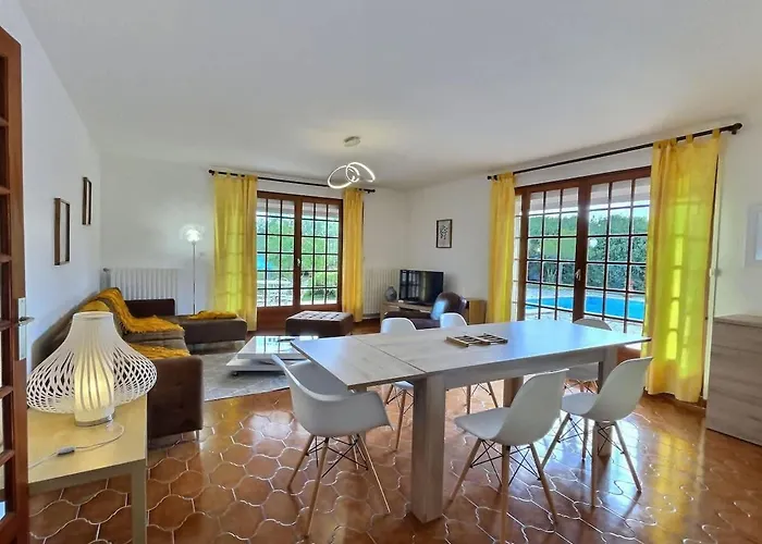 Splendide Maison Pour 10 Personnes Avec Piscine Privee Et Grands Espaces ! Holiday home *