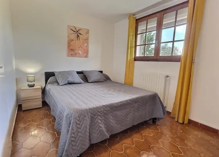 Splendide Maison Pour 10 Personnes Avec Piscine Privee Et Grands Espaces ! *